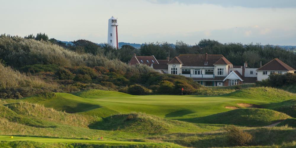 The 17th green at the Burnham & Berrow Golf Club, with the clubhouse in the distance. (photo credit:  Geoff Ellis).